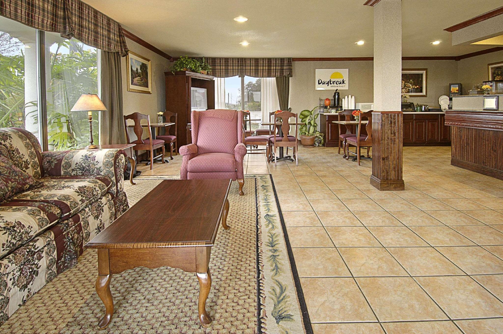Days Inn By Wyndham Crowley Interiør billede