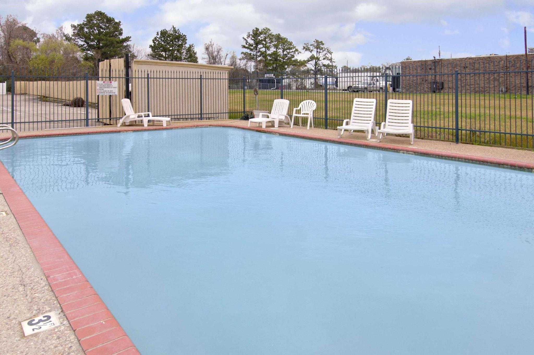 Days Inn By Wyndham Crowley Faciliteter billede